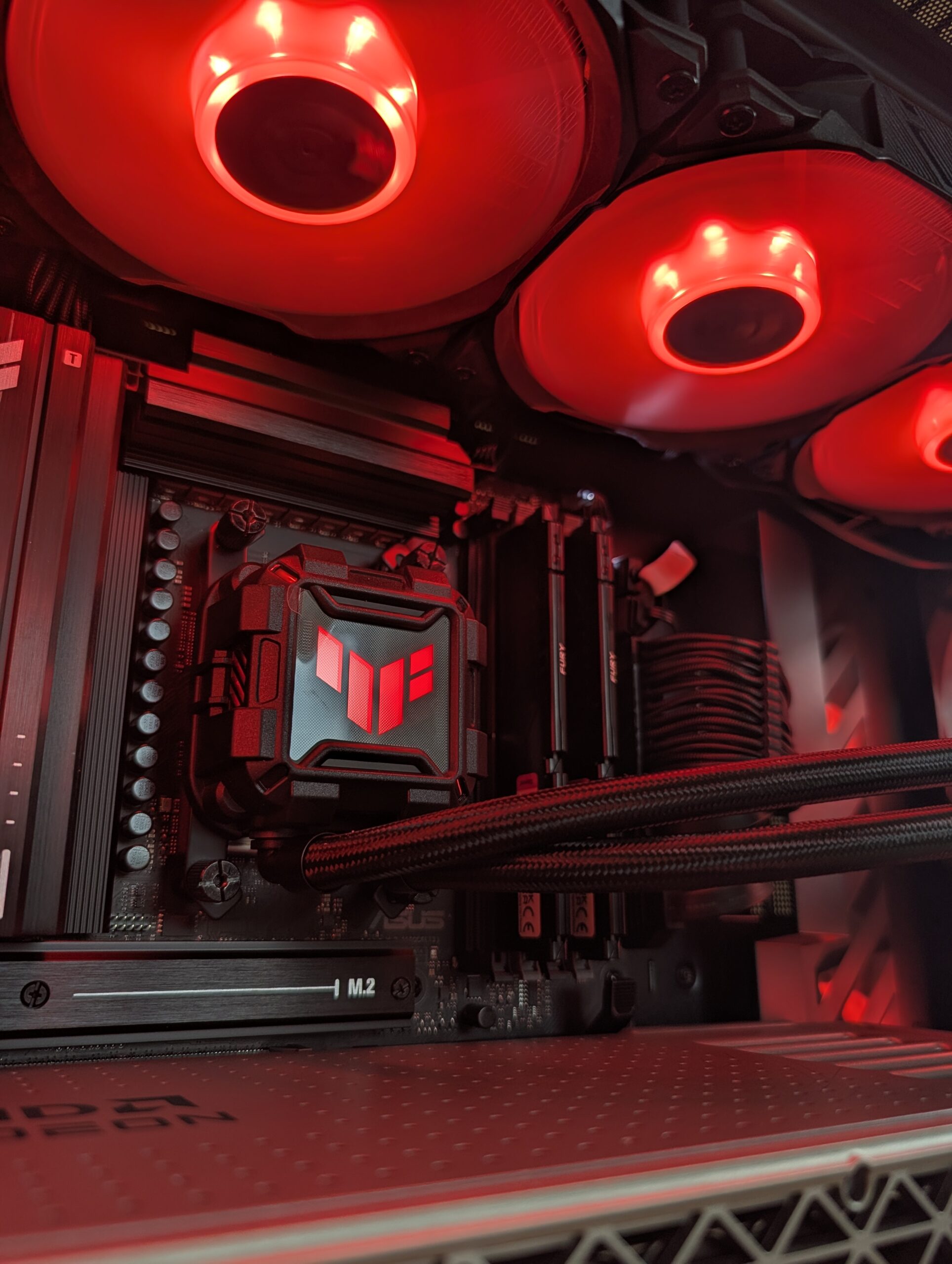 Herní PC - ASUS - RX 9070 XT - 16GB - Obrázek 6